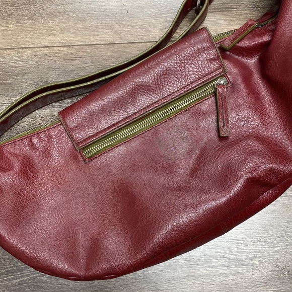 Matt & Nat Red Vegan PVC Messenger Bag - Picture 8 of 16